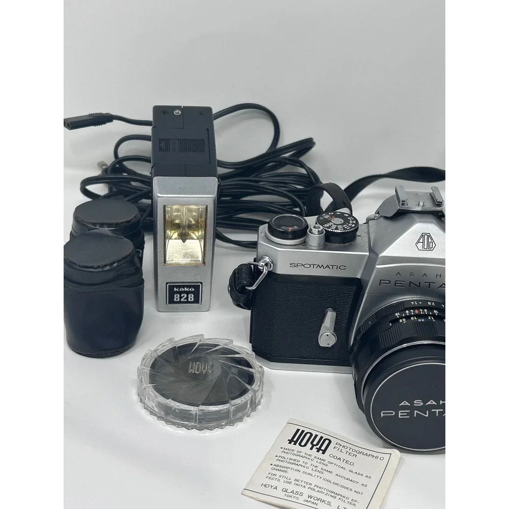 Asahi Pentax Spotmatic SP 35mm SLR‎ Camera Super-Takumar 50mm f1.4 Lens Flash